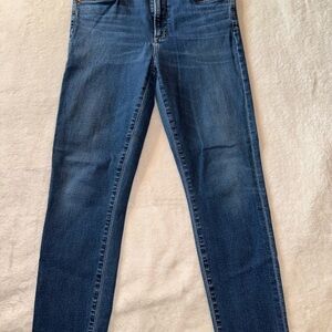 Citizens Of Humanity Deep Blue Jeans size 31